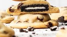 Oreo Stuffed Choco Chip Cookie
